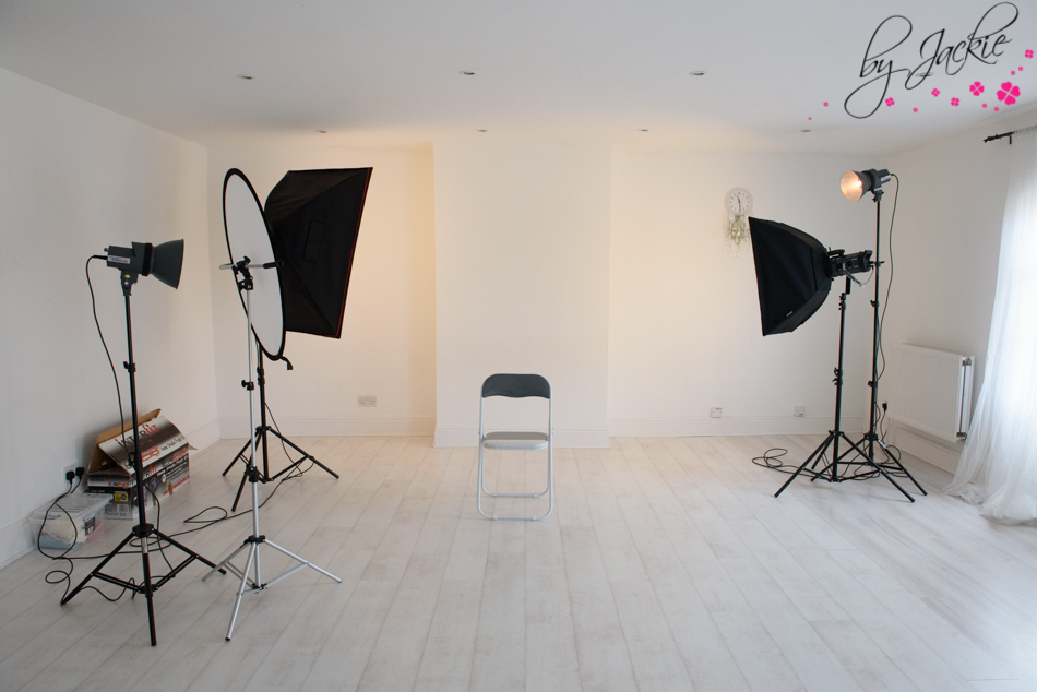 Behind the scenes image of photo studio set up for maternity photoshoot at Step Up Studio in Howden - Babies By Jackie