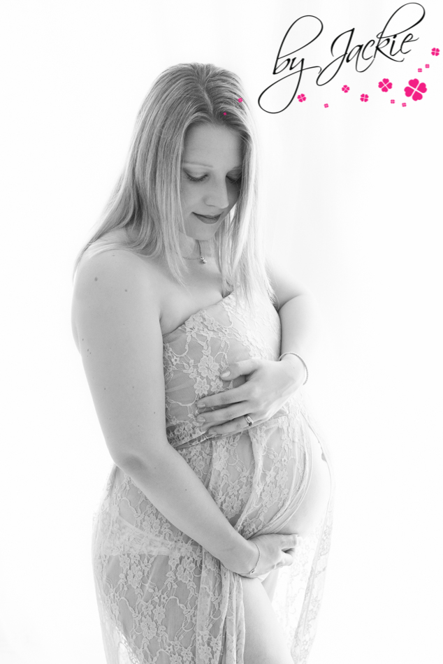 monochrome photograph from a maternity photoshoot with Babies By Jackie near Howden and York