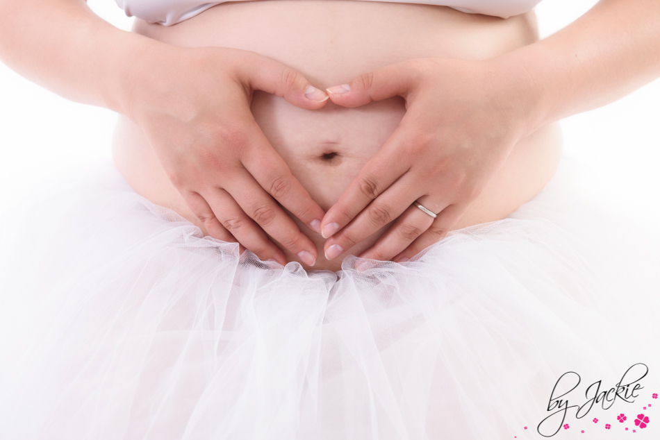 Heart belly or bump photo at maternity shoot at Step Up Studio Howden Babies By Jackie