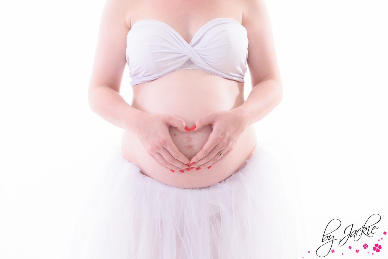 Wear a tutu and love your bump with By Jackie Photography York, Yorkshire