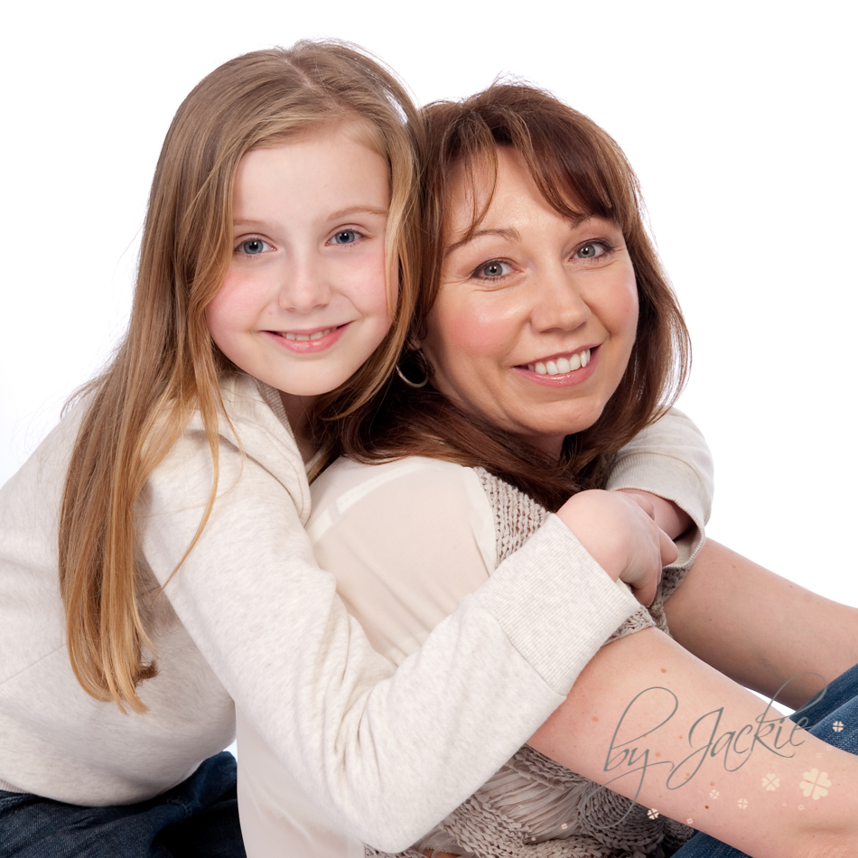 Photo of mother and daughter. Image copyright By Jackie Photography nr Goole and Howden