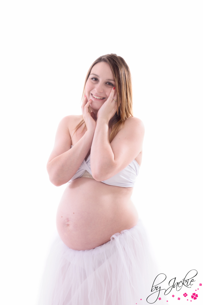 Love your bump with By Jackie Photography near Howden Yorkshire